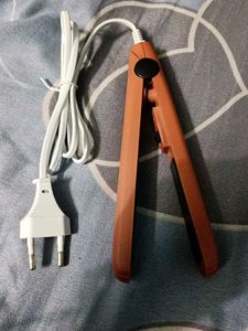Mini Hair Straightener