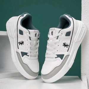 Lifestyle Sneakers Shoes for Men