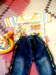 Boys' T Shirt With Jeans And Cap