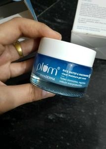 Plum Rice &amp; Nia Moisturizer