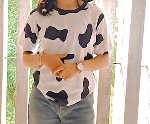OVERSIZED TEE....