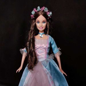Barbie Erika From Princess And The Pauper Doll
