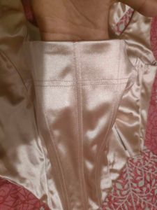 Corset Top With Boning to Give Structure 💯🔥