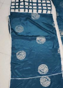 New 4 Peace Set With Hijab
