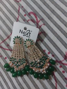 Earings