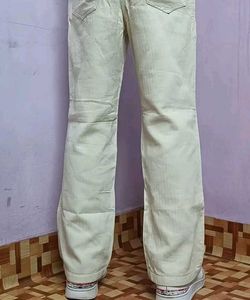 White Pant