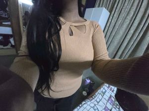 Biege/Tan Colour Top