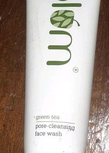 Plum Green Tea Pore-cleansing Face Wash