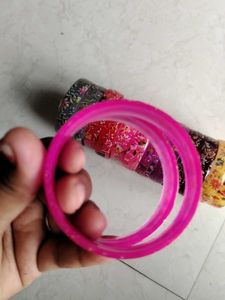 6 Jodi Floral Bangle Set