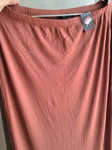 Slit Skirt From London