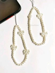 Pearl Bow Phone Charm