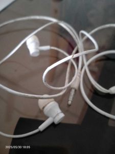 Ear Phone Combo.. Buy 1 Get