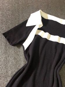 Chic Black &amp; White Top