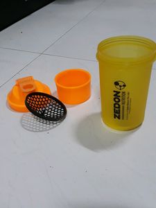 Shaker Orange Colour Available Best Quality