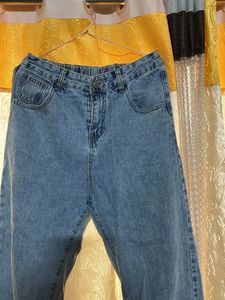 Jeans With Eastic Waist Band