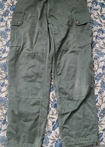 Green Cargo Pants