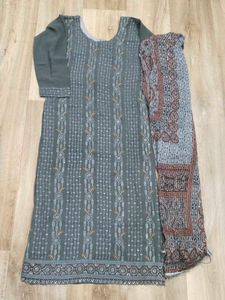 Embroidered Grey Dupatta Kameez Suit