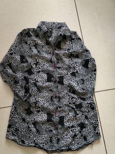 Black And white Net Shrug