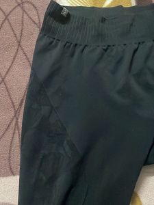 Decathlon Floral Print Black Leggings