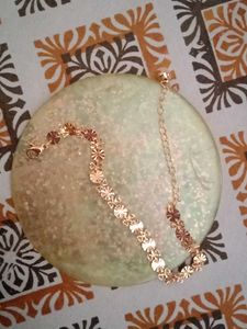 Beautiful Golden Anti-tarnish Bracelet