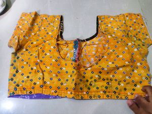 Elegant Yellow Cotton Blouse – Gently Worn