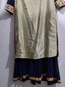 Floral Embroidered Kurta Set