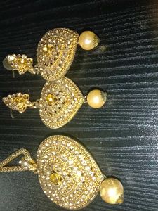 Heart-shaped Necklace Set💫