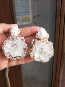White Flower Beads Earrings
