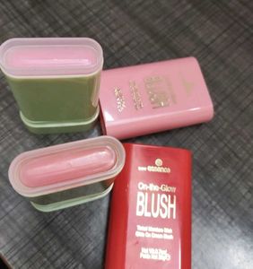 Essence On-the-Glow Blush