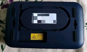 Jio (WIFI ᯤ ROUTER) Fiber Set-Top Box.