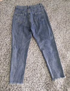 Distressed Hem Jeans(30-31waist can wear)