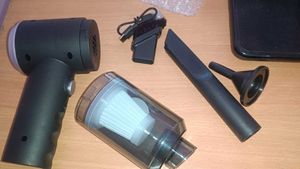 3-in-1 Portable Mini Vacuum Cleaner
