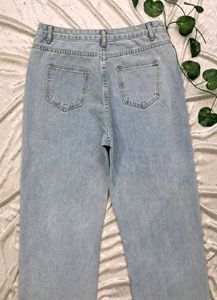 Urbanic Straight Leg Jeans (30-32)