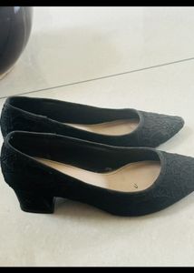 black lace heels