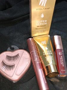 MyGlamm Makeup Kit