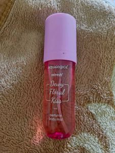 Aqualogica Dewy Floral Kiss Body Mist
