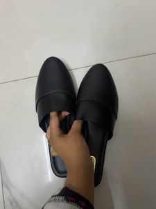 New Black Slipons
