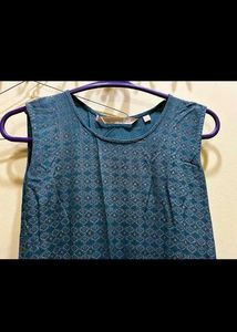 Avaasa Printed A-line Kurta With Jacket