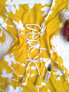 Corset Back Short Kurti 💛