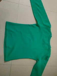 Green Cat Graphic Tee