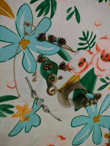 Used Jwellery Combo Of 6