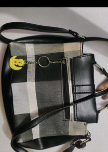 Crossbody Bag with Bow 🎀✅