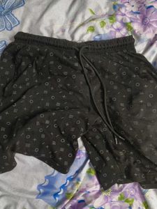 cotton shorts and track pant