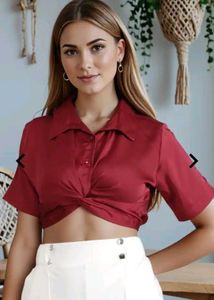Chic Cropped Twist-Front Top