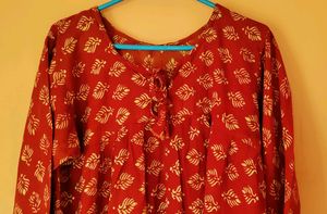 Women's Top