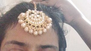 Elegant Indian Gold Plated Pearl Maangtikka