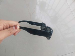 Viral Kendall Jenner Inspired Rectangular Sunglass