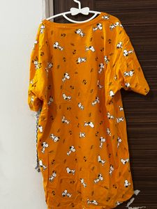 Graphic tshirt (Size:- S &amp;M)