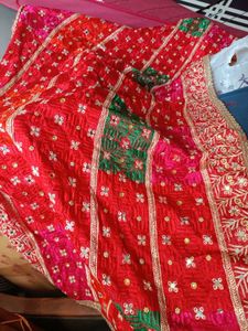 Women Embellished Bridal Bandhani Phulkari Dupatta