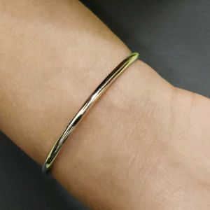 Elegant Bangle Bracelet